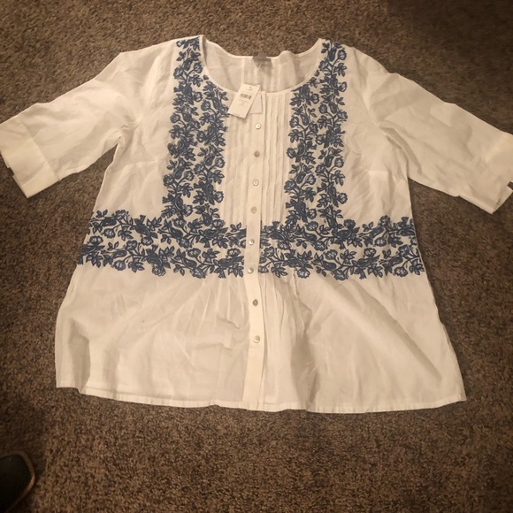 Shirt - Picture 3 of 3